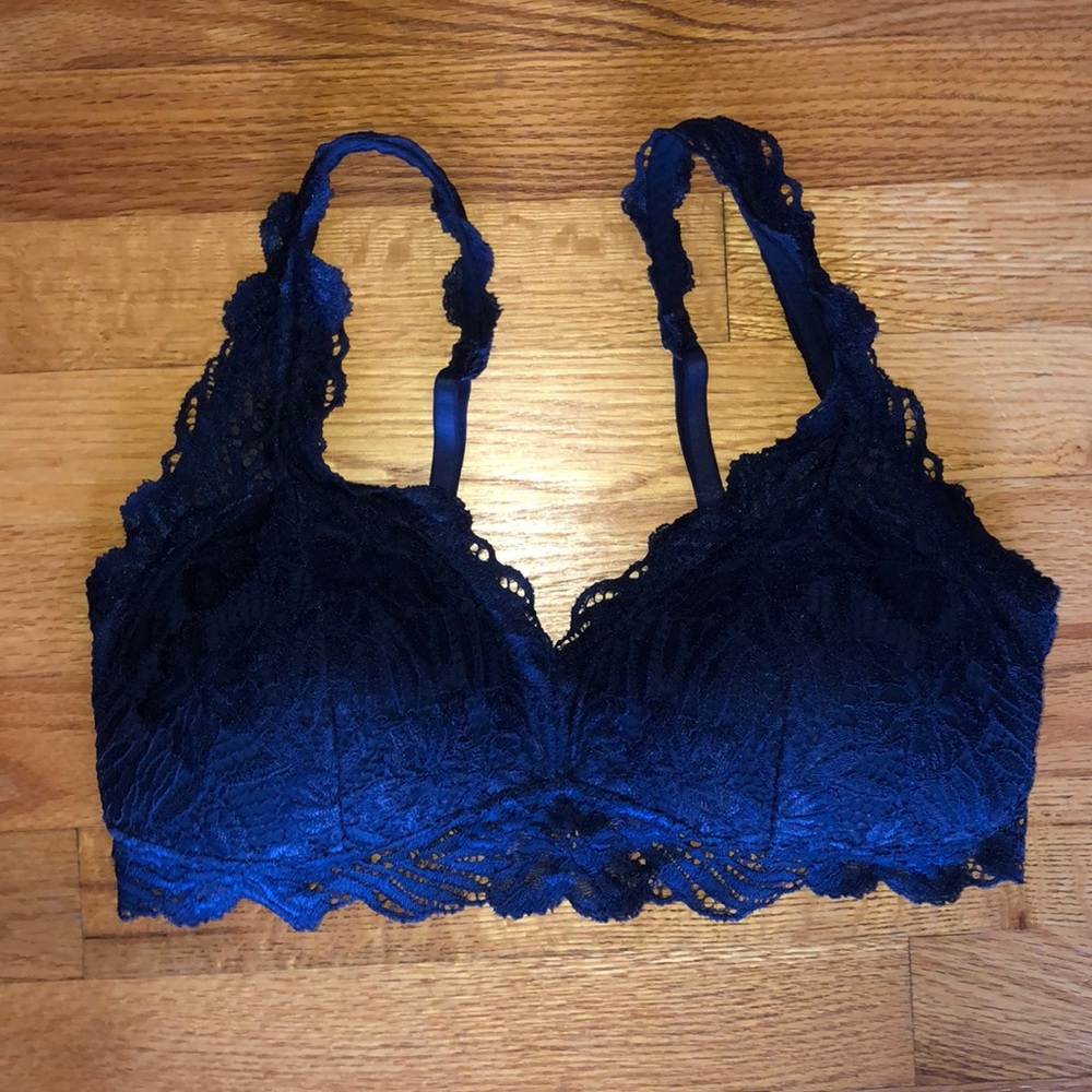 Aerie braelette, size Large